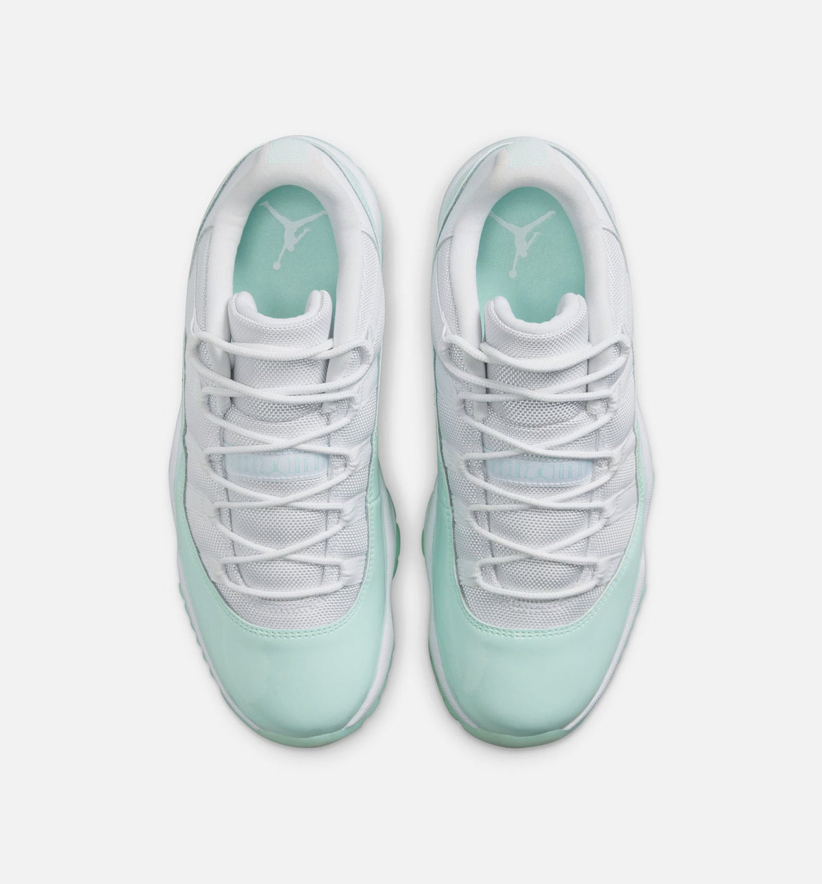 Air Jordan 11 Retro Low Women's Lifestyle Shoes - White/Igloo