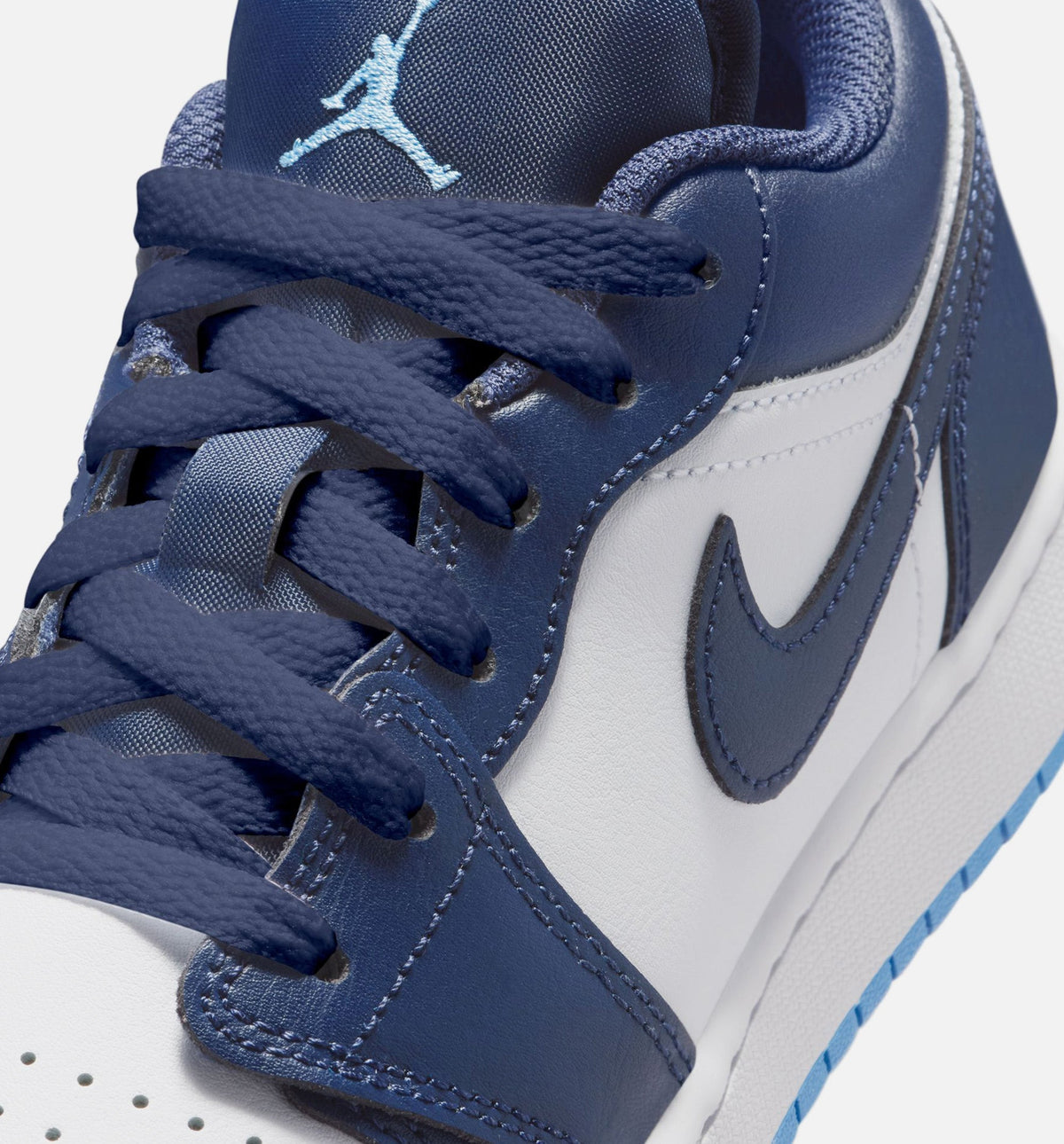 Air Jordan 1 Low Grade School Lifestyle Shoe - Midnight NavyUniversity BlueWhite
