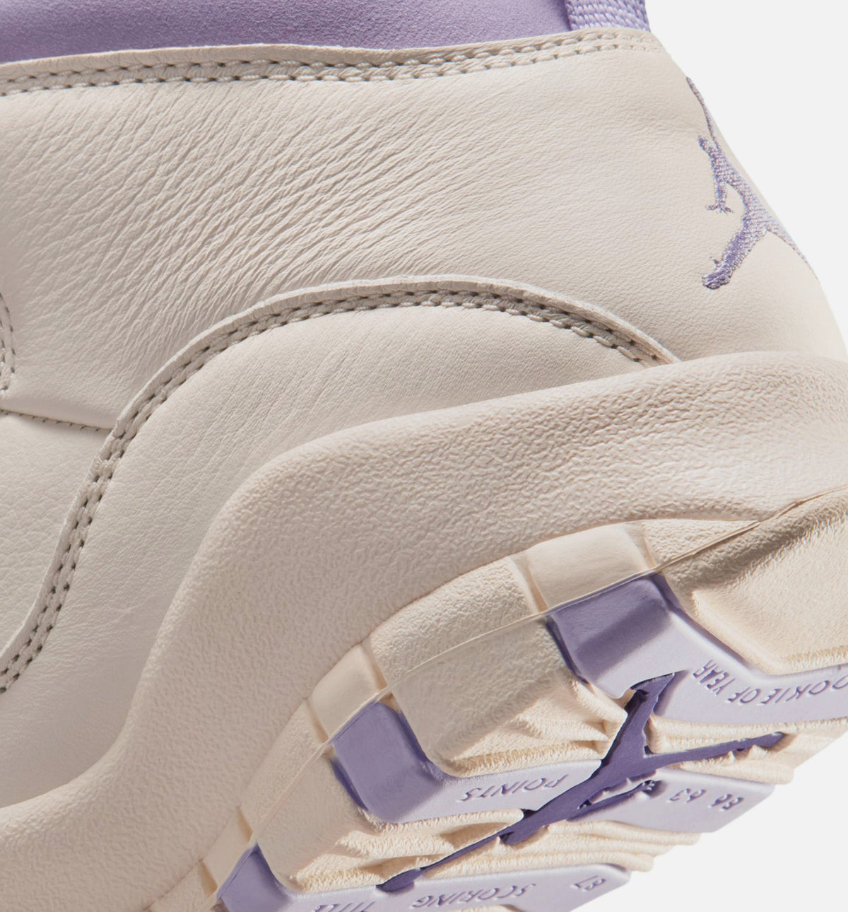 Air Jordan 10 Retro Hydrangeas 女款生活方式鞋 - Chalk/Hydrangeas/Wild Grape