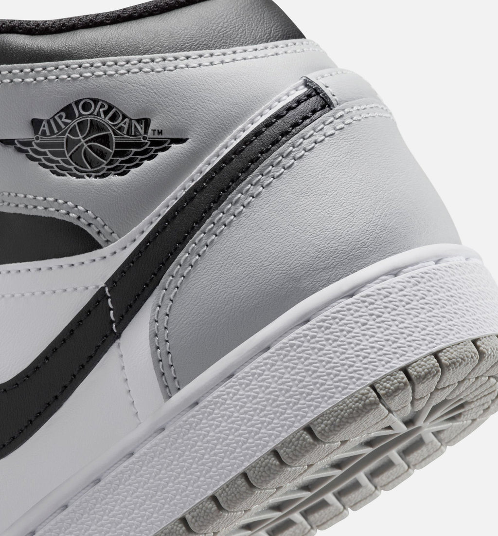 Air Jordan 1 Mid Grade School 生活方式鞋 - White/Light Smoke Grey/Black