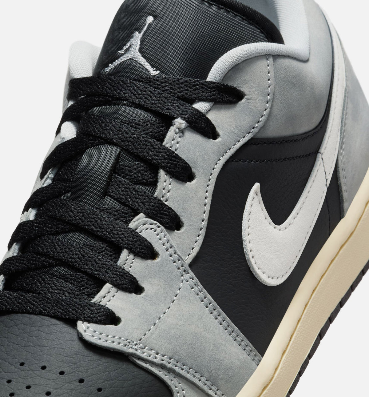 Air Jordan 1 Low SE 男款生活方式鞋 - Light Smoke Grey/White/Off Noir