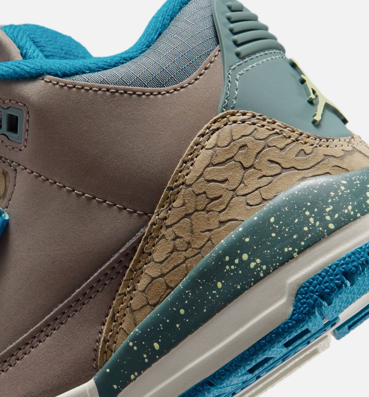 Air Jordan 3 Retro Olive Grey Preschool Lifestyle Shoes - Olive Grey/Green Abyss/Khaki/Sea Glass