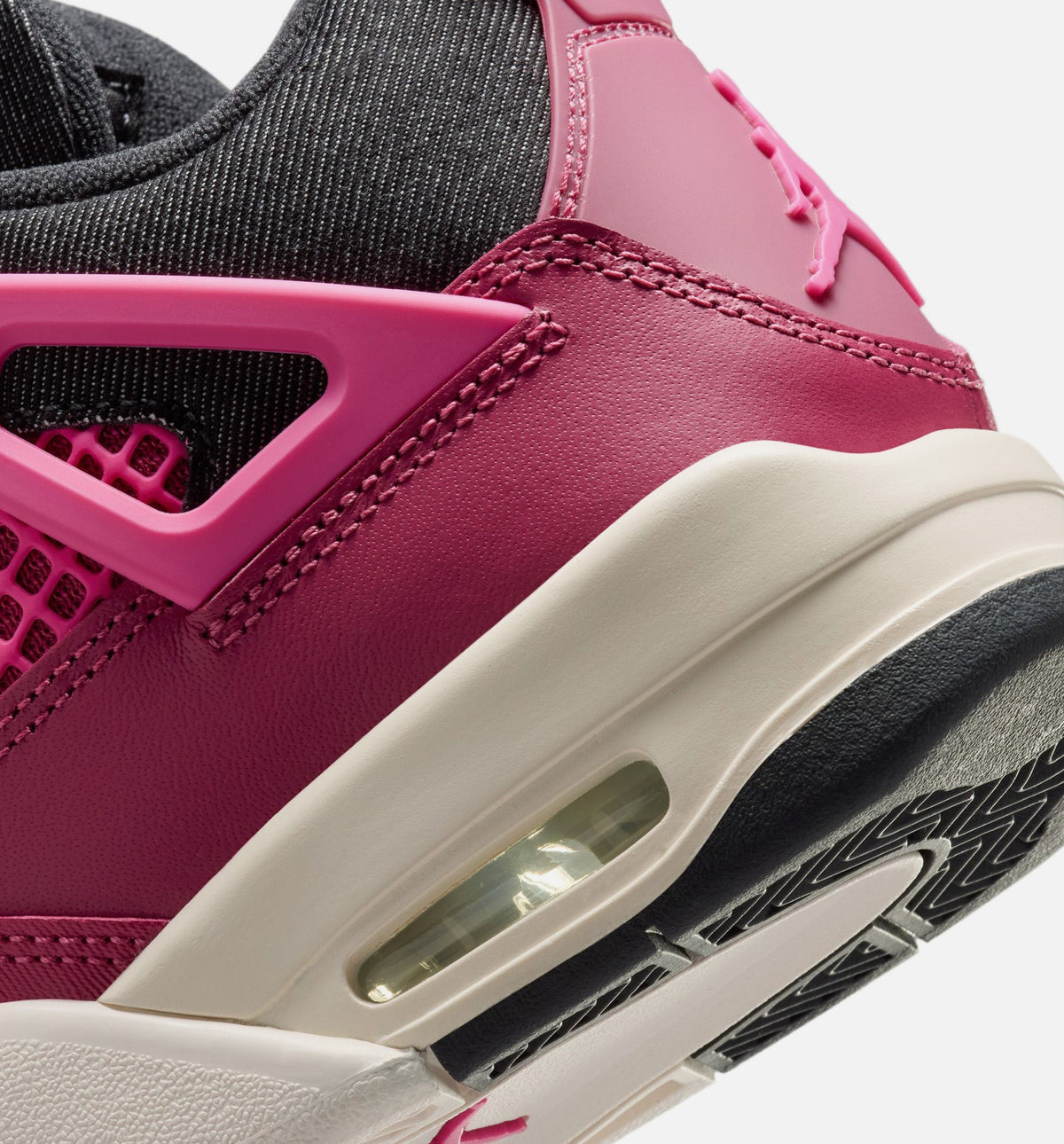 Air Jordan 4 Retro She's A Star Grade School 生活方式鞋 - Sweet Beet/Desert Pink/Off Noir/Chalk