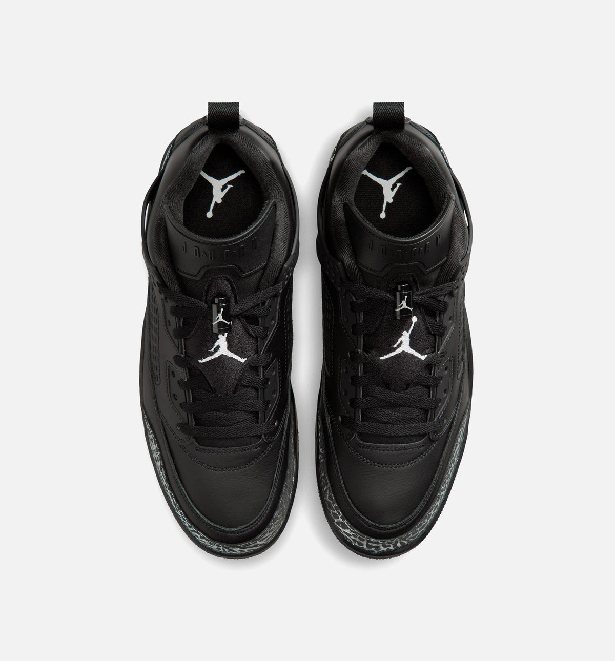 Spizike Low 男款篮球鞋 - Black/Black/Metallic Silver
