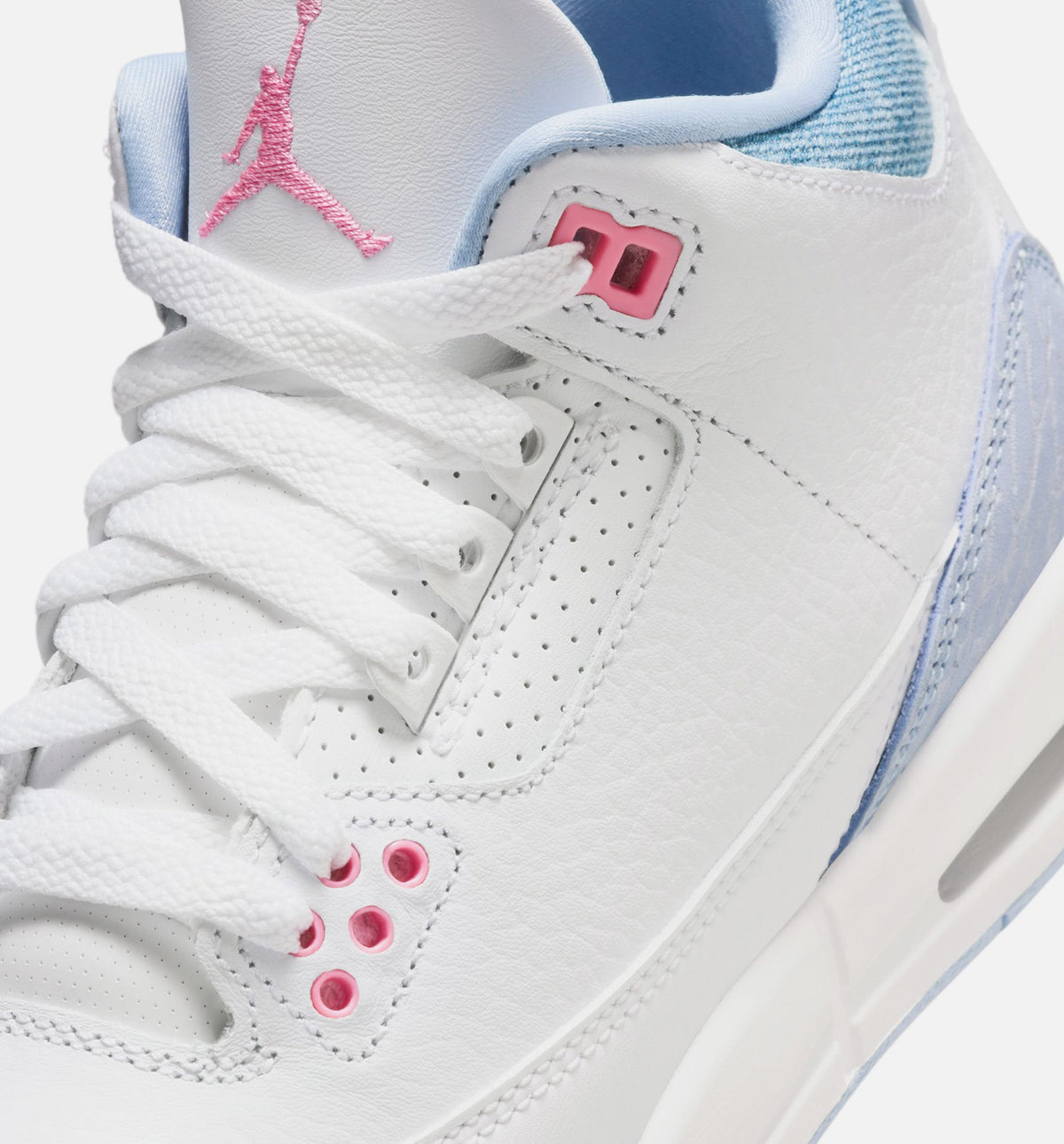 Air Jordan 3 Retro Cobalt Bliss Grade School 生活方式鞋 - White/Cobalt Bliss/Football Grey/Pink Glow