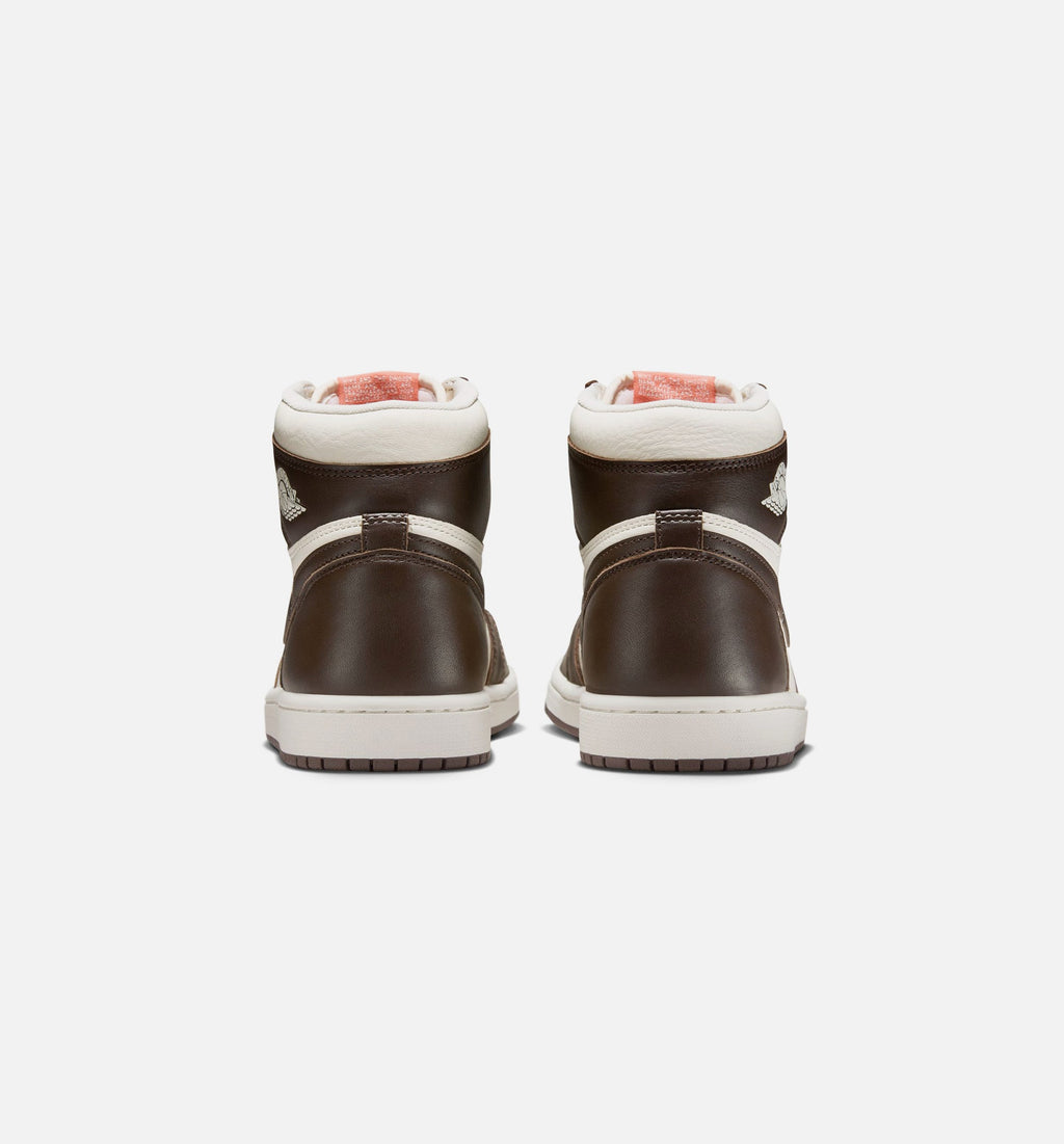 Air Jordan 1 Retro High OG 女款生活方式鞋 - Baroque Brown/Light Madder Root/Sail