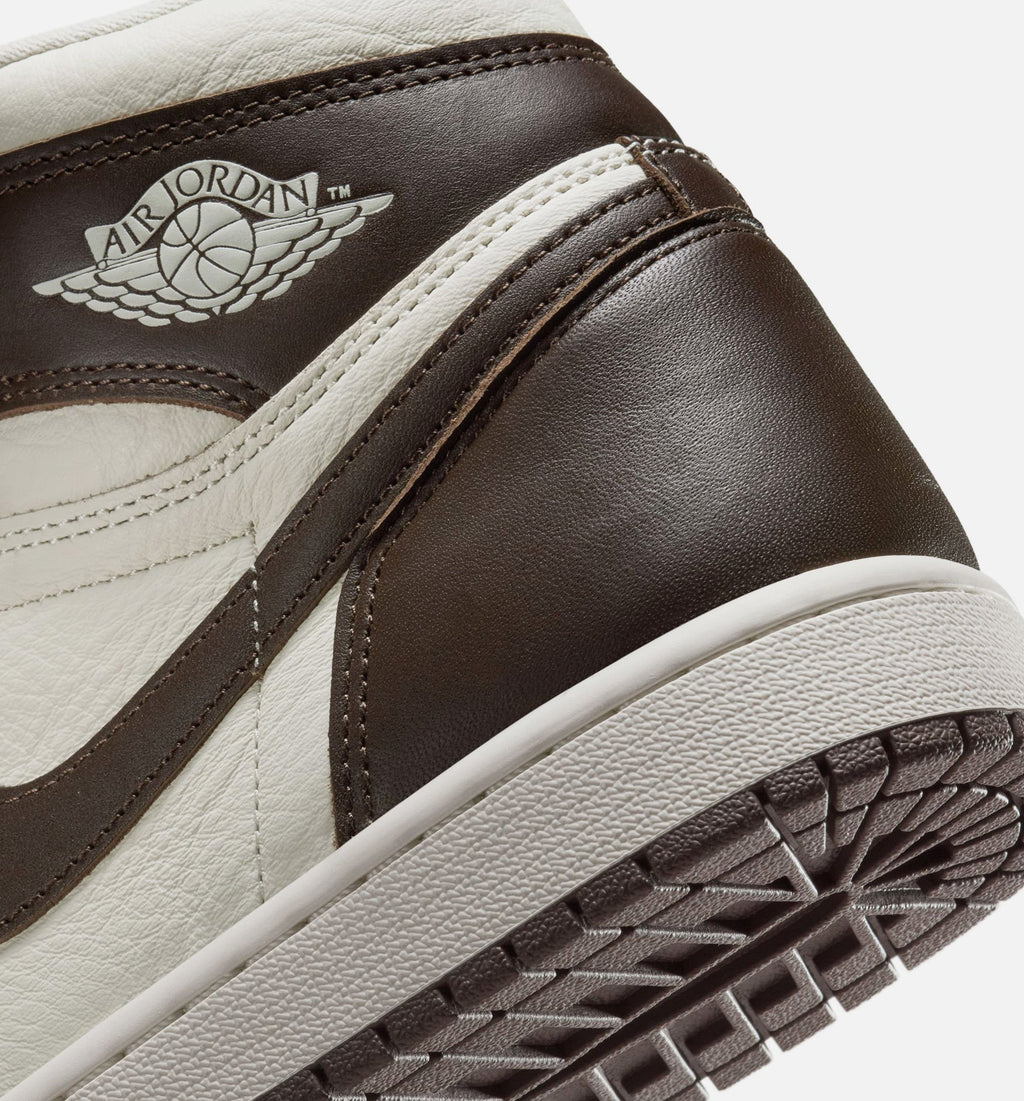 Air Jordan 1 Retro High OG 女款生活方式鞋 - Baroque Brown/Light Madder Root/Sail
