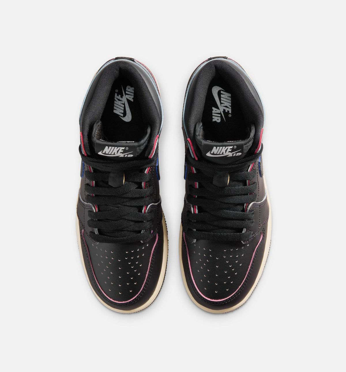 Air Jordan 1 Retro High OG Black and Muslin Grade School 生活方式鞋 - Black/Muslin
