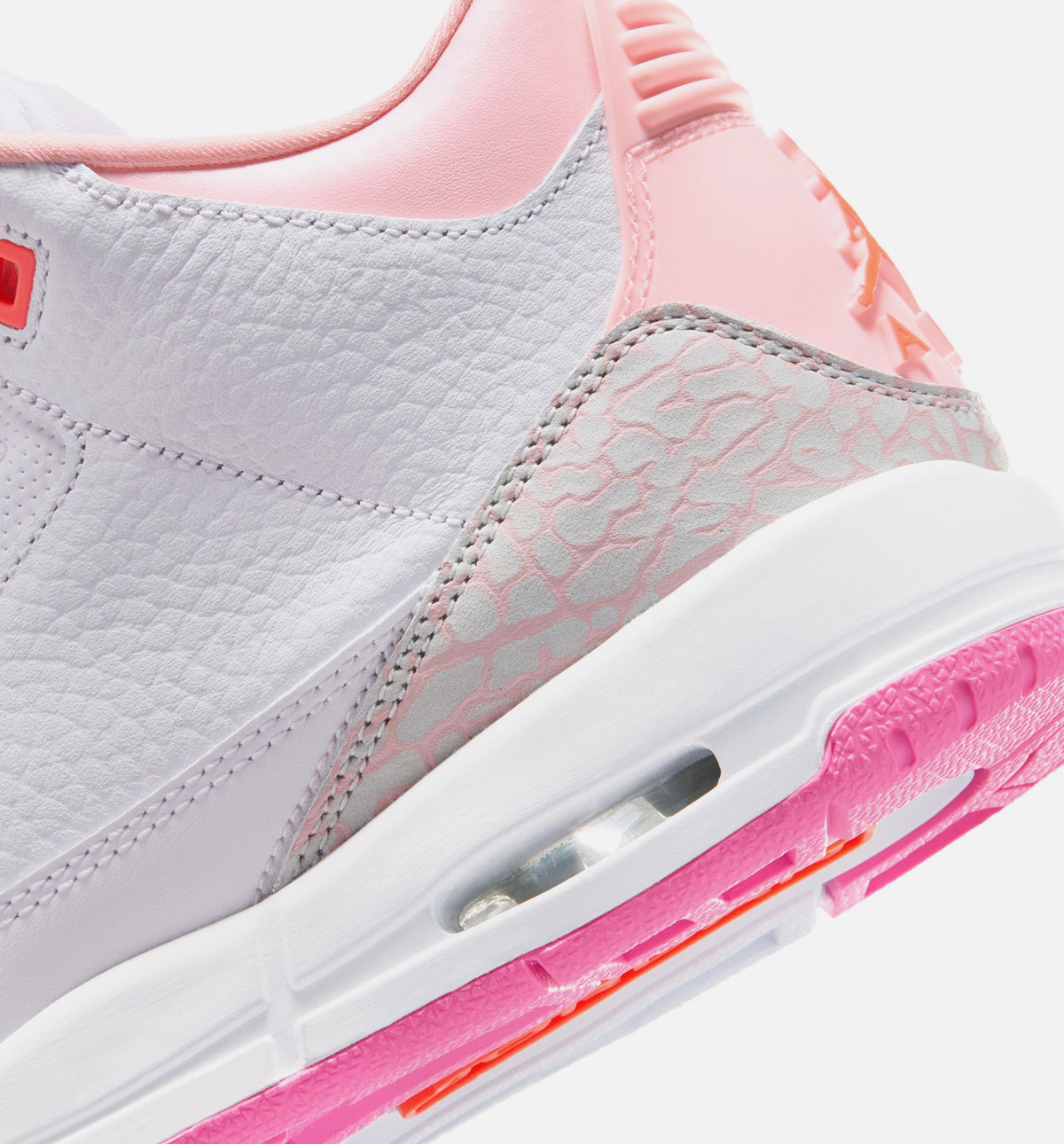 Air Jordan 3 Retro Spring Flowers Grade School 生活方式鞋 - Pearl Pink/Pink Bloom/Pink Glow/Hyper Orange