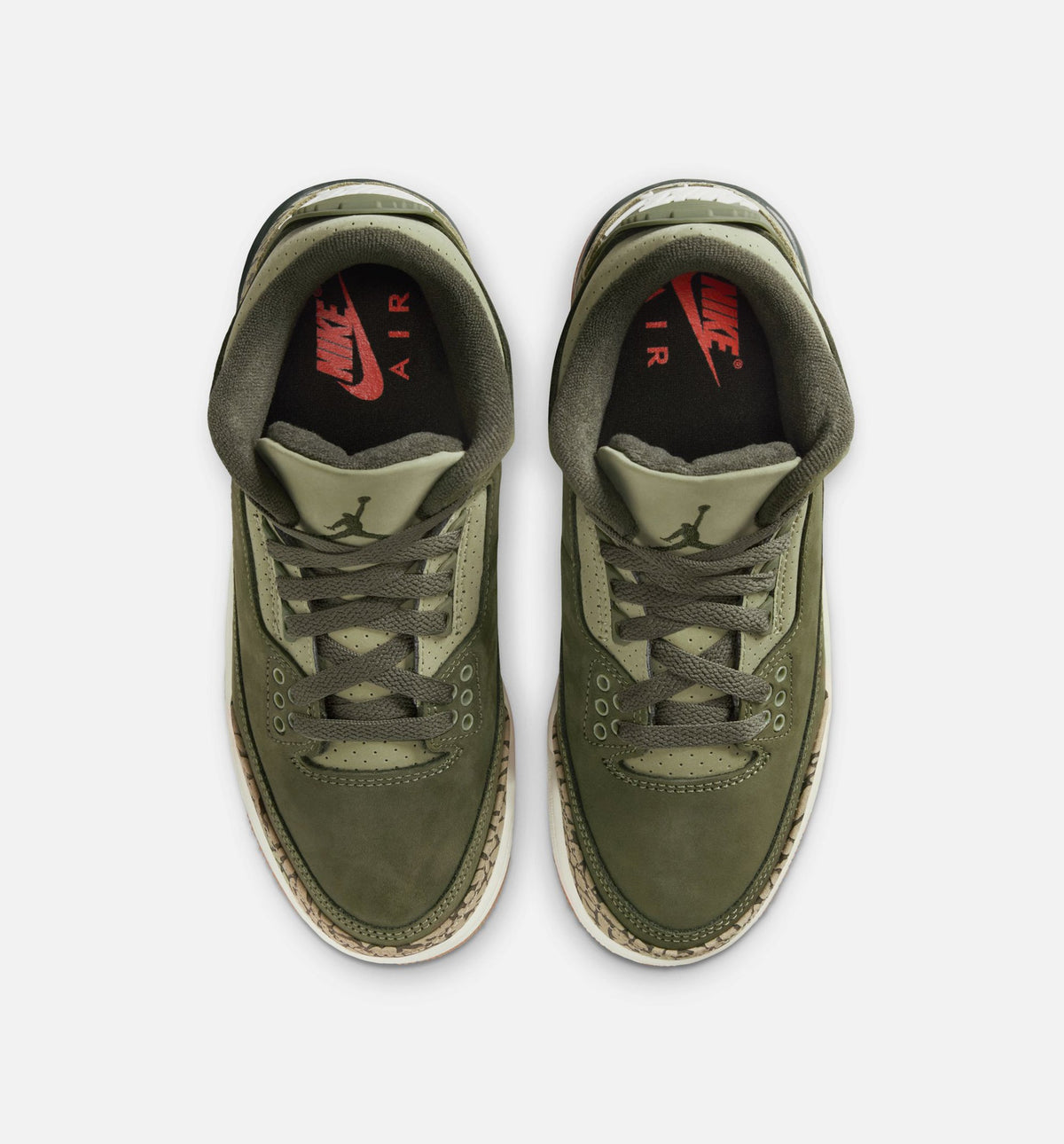 Air Jordan 3 Retro Medium Olive Grade School 生活方式鞋 - Medium Olive/Sequoia/Neutral Olive/Sail