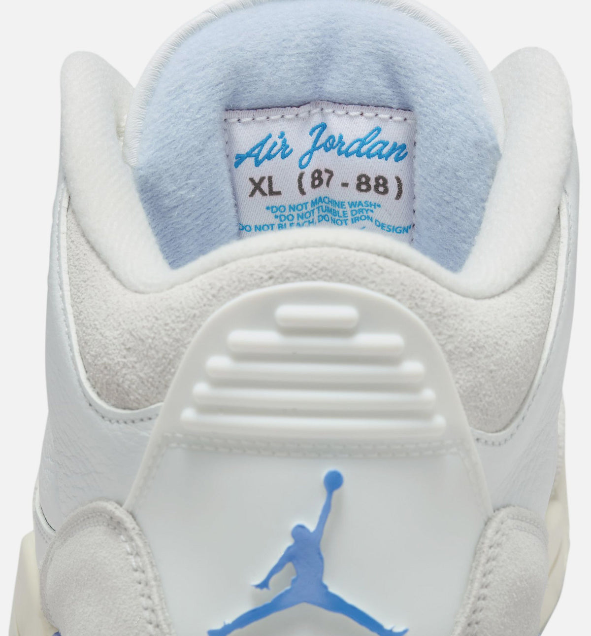 Air Jordan 3 Retro Lucky Shorts 男款生活方式鞋 - Summit White/Hydrogen Blue/Legend Blue